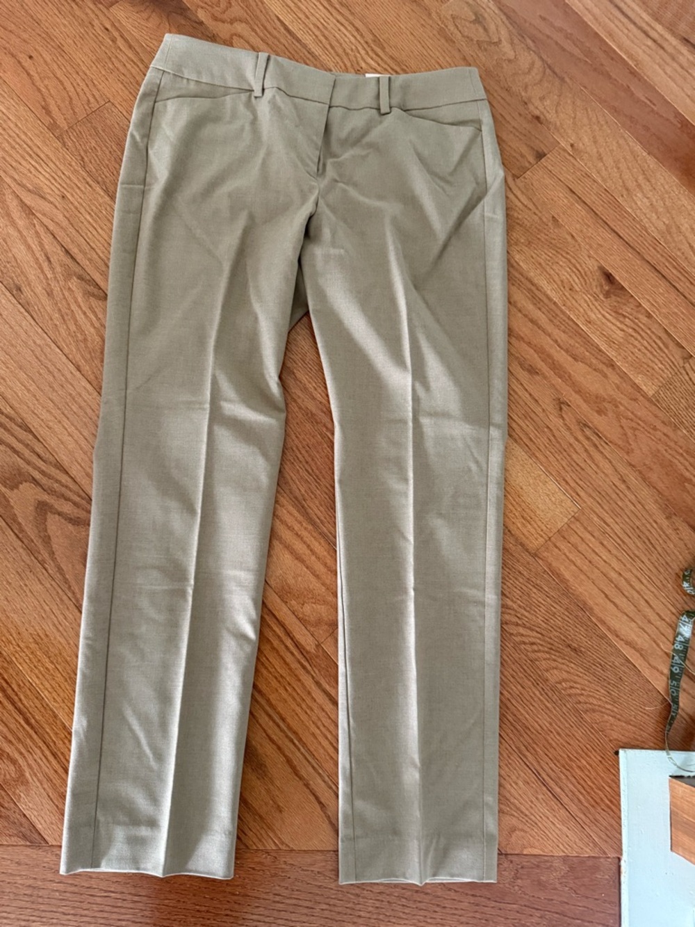 Ann Taylor Women’s Dress Pants in Tan